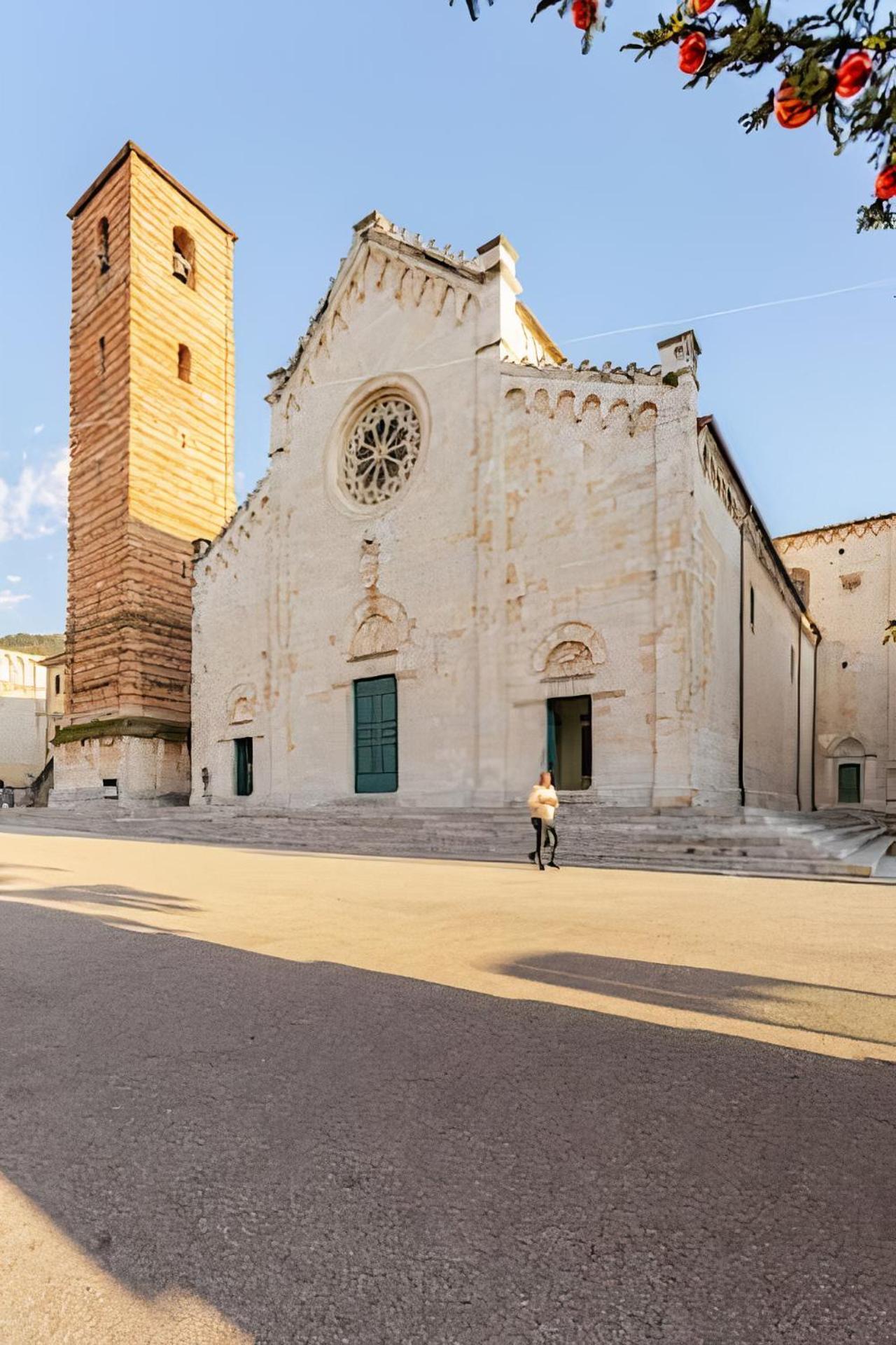 Appartamento A 150M Dal Duomo Pietrasanta Exterior foto